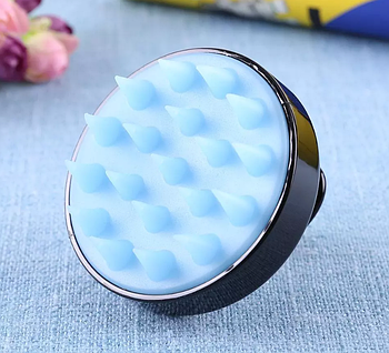 Силіконова щітка-масажер для миття голови Comair Black