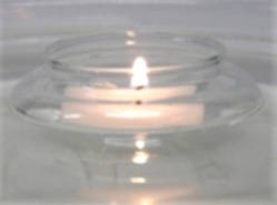 Плавальний свічник для чайної свічки