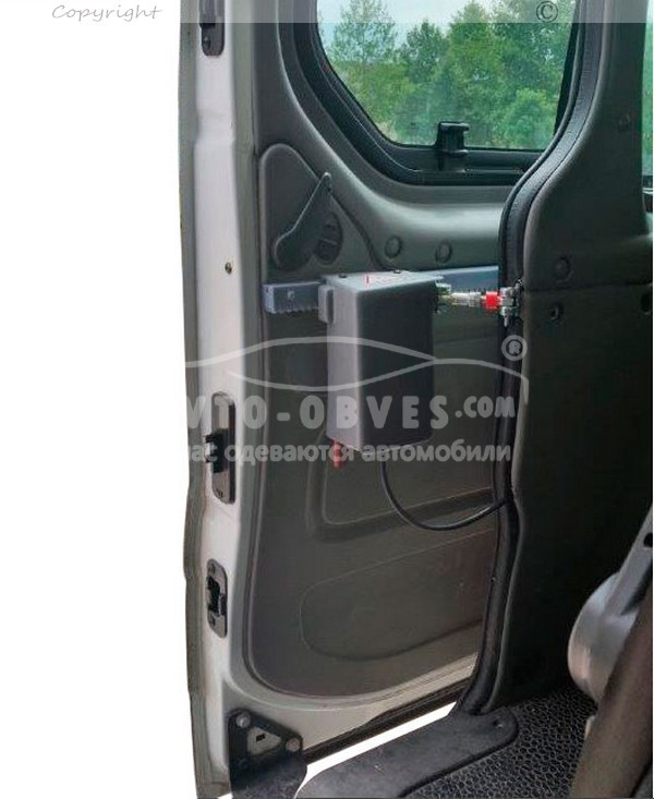 Электропривод сдвижной двери VW T4 - тип: 1-о моторный, правый - фото 1 - id-p90479747