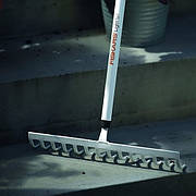 Граблі Fiskars Light