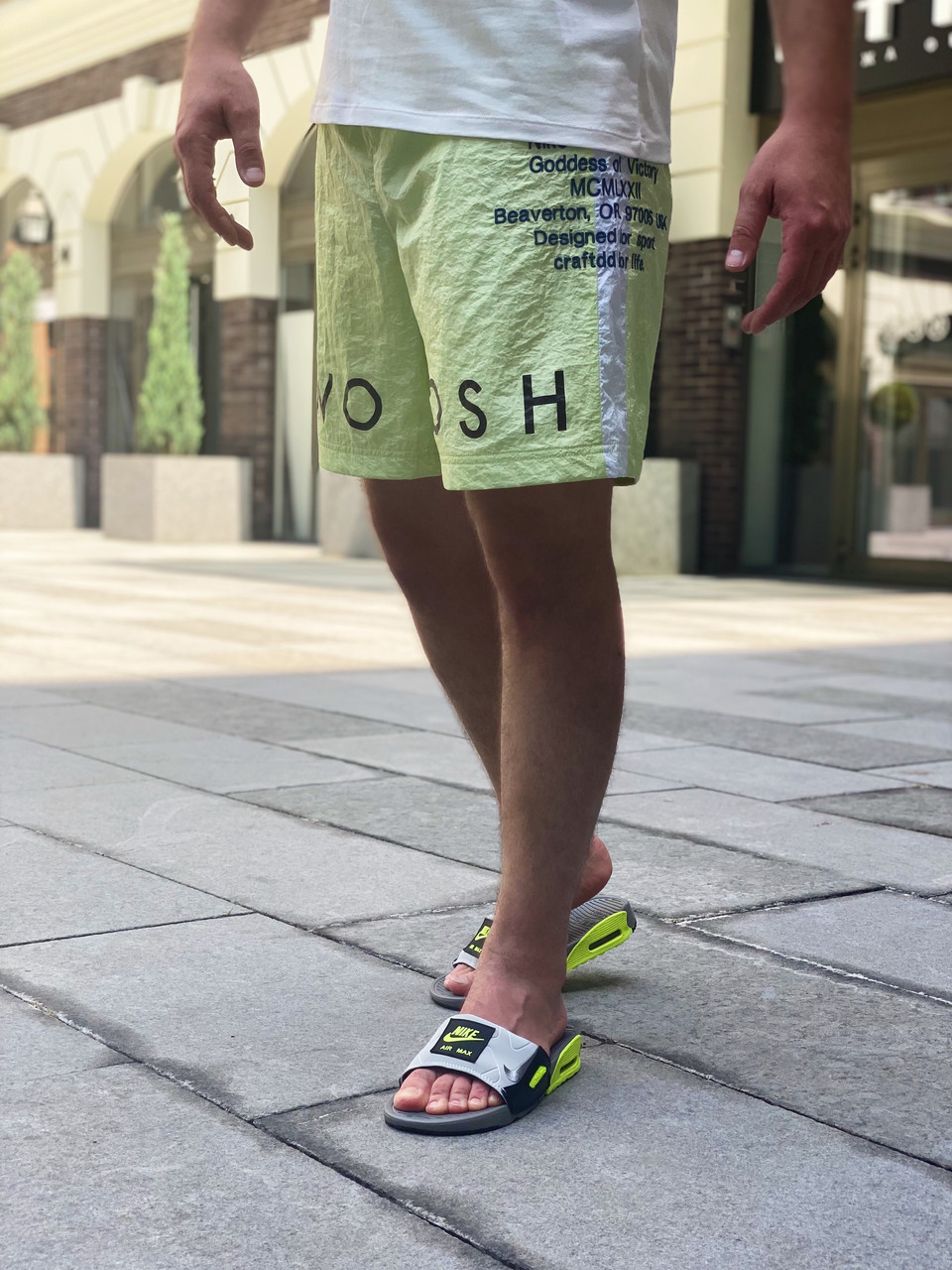 Шорти чоловічі Nike NSW Swoosh Woven Shorts / CJ4904-701 (Розміри:L,XL)