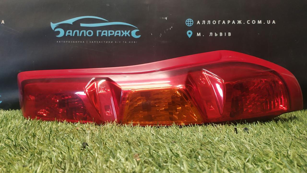 Фара задня права Ніссан Хтрейл Т31 2007-2010(Фара задня права Nissan Xtrail t31)