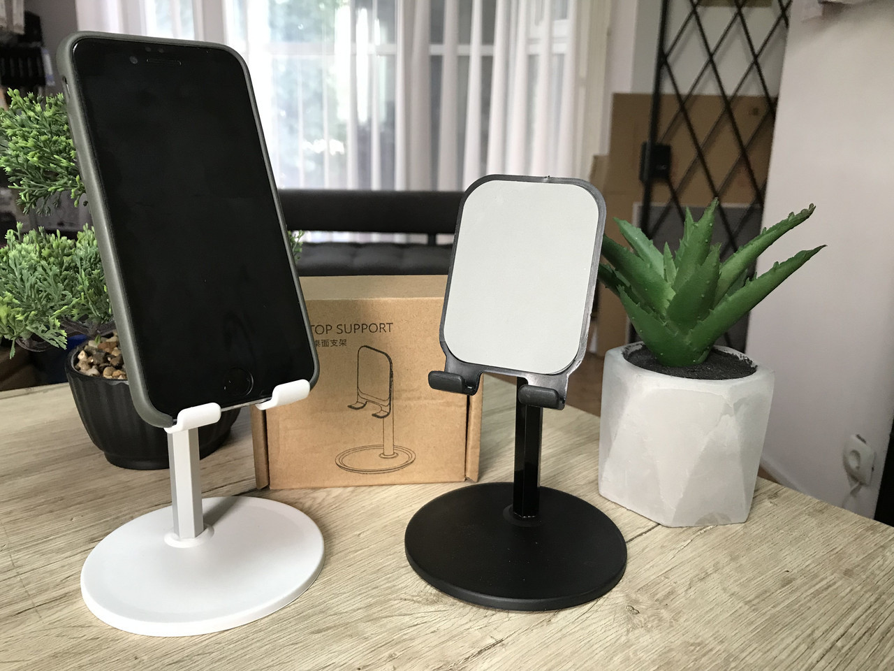Універсальний тримач підставка для мобільного телефона та планшета Desktop support Metal Чорний і Білий