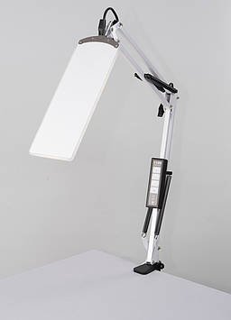Світлодіодна лампа настільна 15 Вт 2400 Люмен c регулюванням яскравості Х-LED