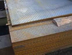 Лист сталевий рифлений