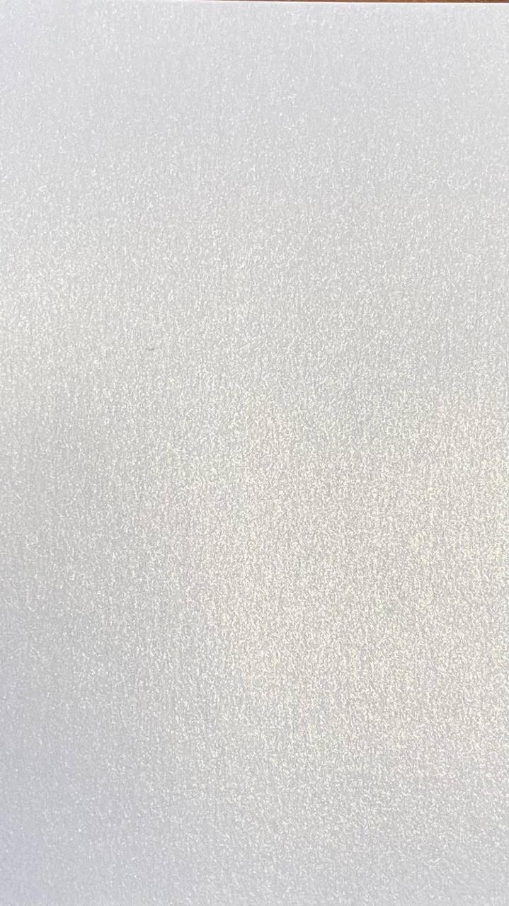 Дизайнерский картон ARTISAN Ice white, білий перламутровий, 250 гр/м2