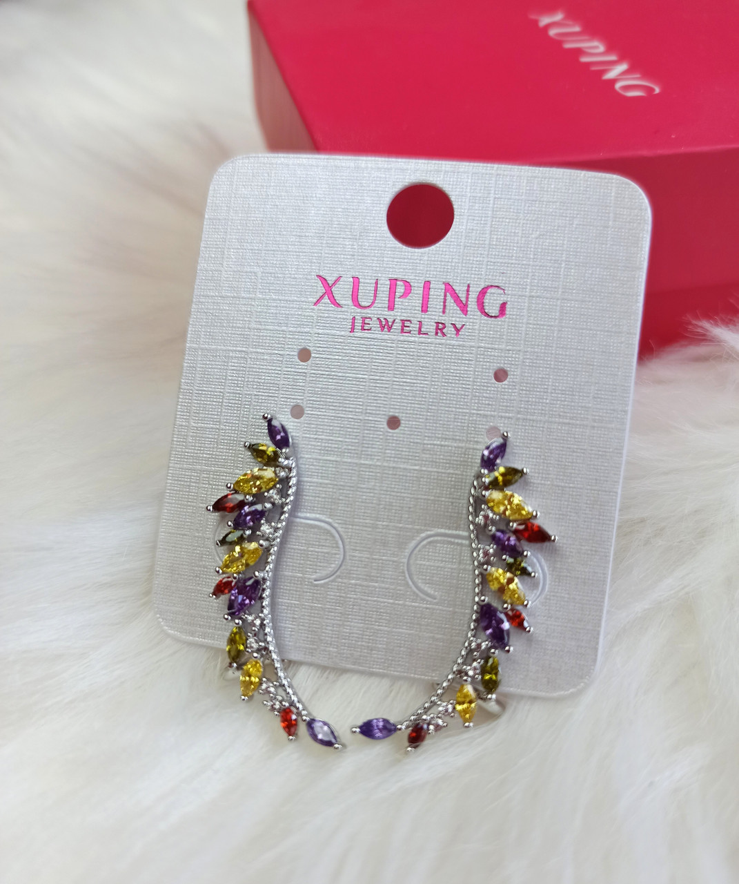 Сережки гвоздики Каффа Xuping Ювелірна біжутерія Сріблястий Родій 18К Циркон 33 мм × 9 мм