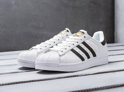 Adidas gold superstar shoes deals