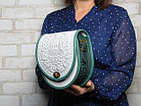 Жіноча шкіряна сумка ручної роботи напівкругла "Калина" біло-зелена, фото 3