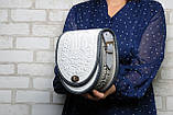 Жіноча шкіряна сумка ручної роботи напівкругла "Калина" біло-сіра, фото 4