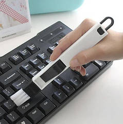 Зручна щітка для чищення комп'ютерної клавіатури