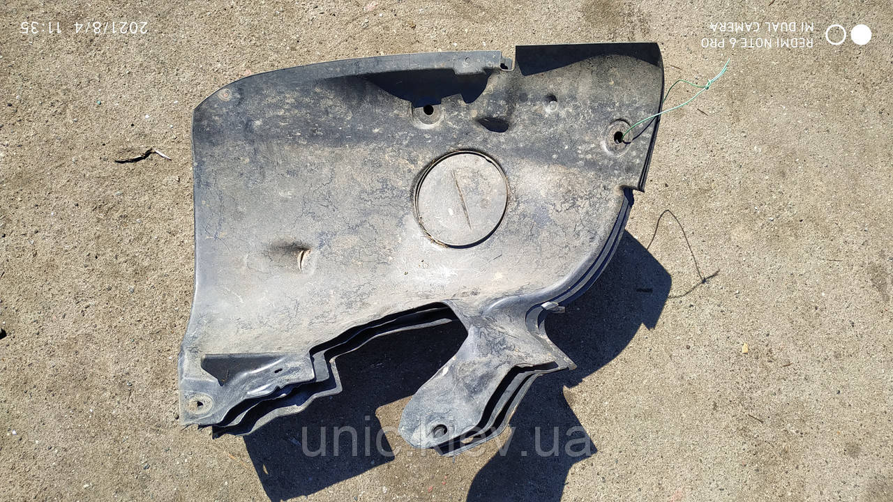 Підкрилок передній лівий (пер.частина) Рено Меган 2 б/в