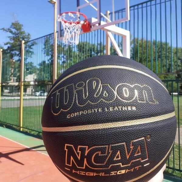 М'яч баскетбольний Wilson NCAA Hightlight 295 розмір 7, композитна шкіра, для гри зал-вулиця, чорний