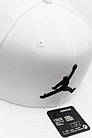 Кепка з прямим козирком JORDAN PRO Jumpman Spanback 6-панельний снэпбек (AR2118-101), фото 4