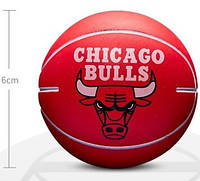 Мини-мяч баскетбольный для дриблинга Wilson NBA Dribbler Chicago Bulls 6 см (WTB1100PDQCHI)