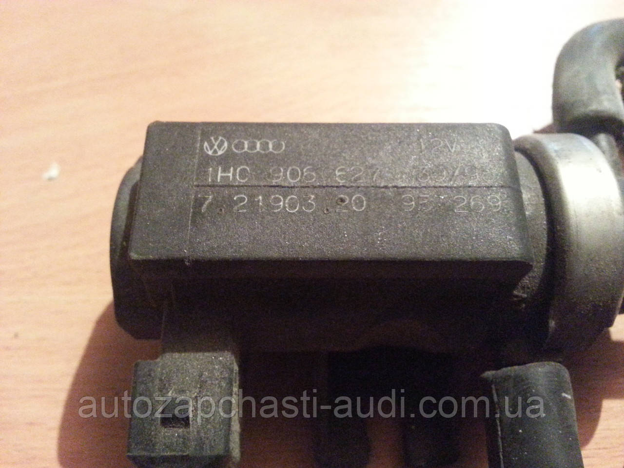 Клапан N75 Преобразователь давления 2.5 tdi (AKE) - фото 2 - id-p220748694