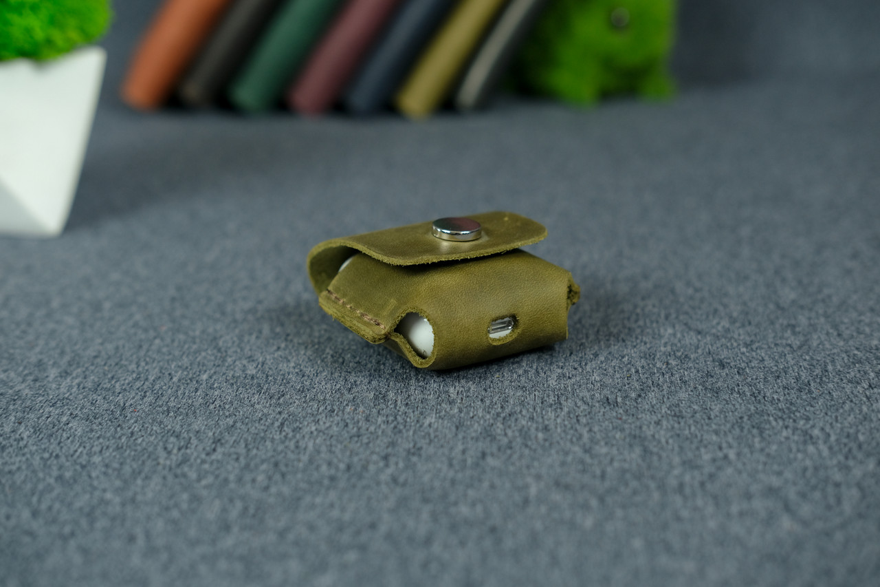 Чохол для навушників Apple AirPods 1 / AirPods 2, натуральна шкіра з матовою поверхнею, колір оливковий