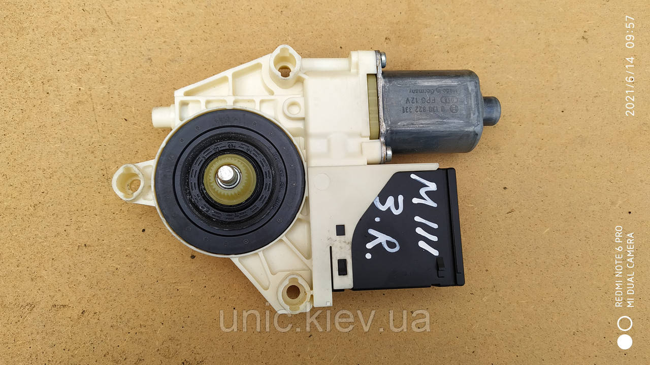 Моторчик склопідіймача задній правий Рено Меган 3 б / в