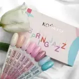 Гель-лак Komilfo Spring Jazz SJ008 (яскравий блакитний із золотими блискітками), 8 мл, фото 4