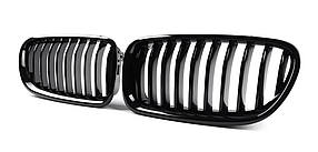 Решітка ноздрі BMW (БМВ) 5 Series (F10, F11) 2010-2017 Глянець
