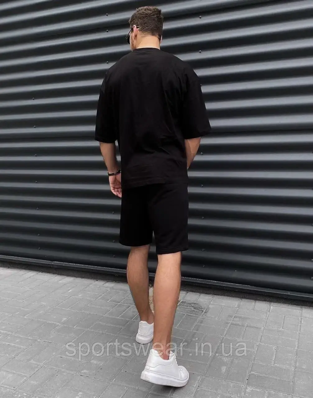 Шорты Бриджи Adidas спортивные с карманами чёрные белый лого. Свободные мужские Бриджи Бермуды эмблема Адидас - фото 2 - id-p1313236688