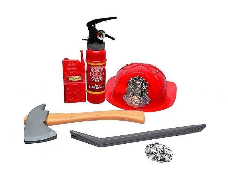Игровой набор пожарного каска топор огнетушитель брызгает водой лом рация жетон 9918B - фото 2 - id-p1457121601