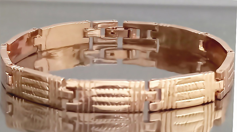 Браслет Аthena зі сталі. Позолота ЧВ (червоний відтінок). Довжина: 19.5 см. Ширина: 7 мм.