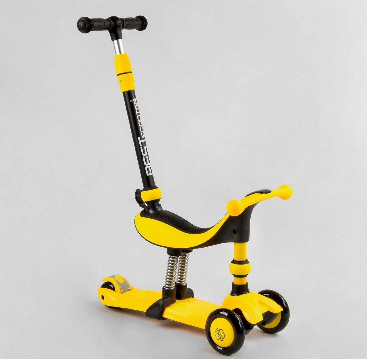 Трехколесный самокат-беговел с сиденьем и родительской ручкой Best Scooter BS-38804, цвет желтый