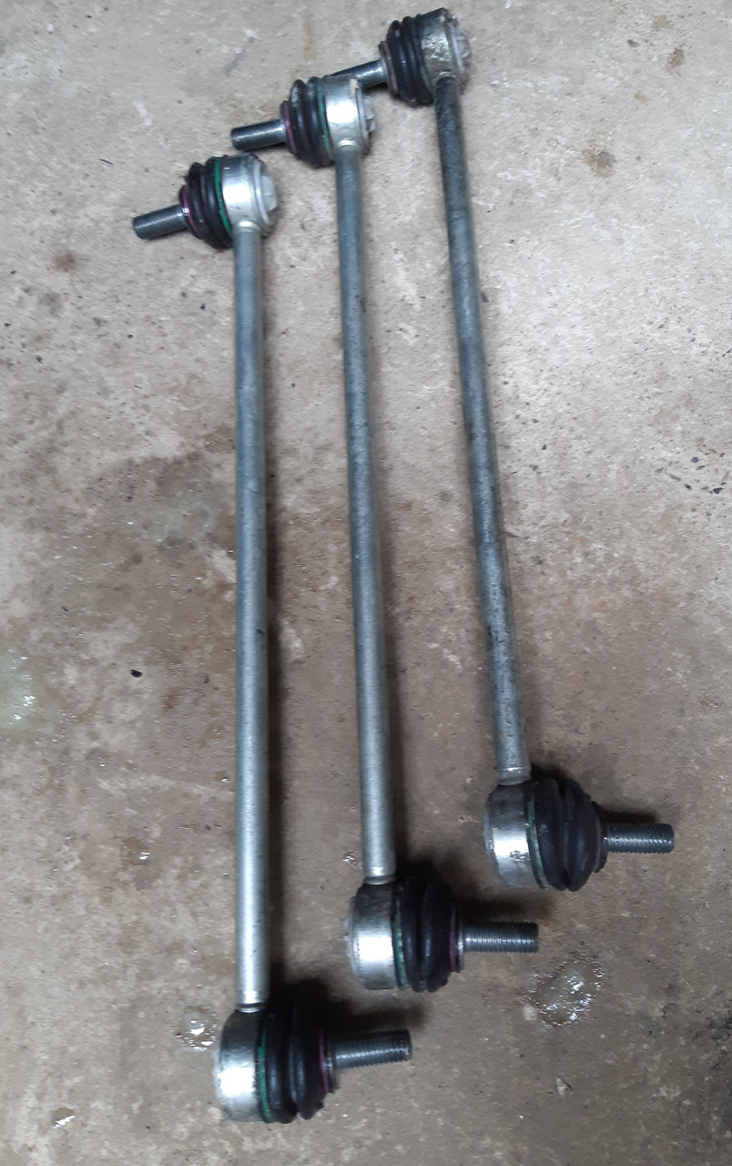 BJ323B438AC LR024474 J9C1154
Тяга стойка стабилизатора передняя
Jaguar
Range Rover