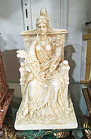 Статуэтка - денежный оберег богиня Фортуна на троне, цвет - слоновая кость, высота 26 см