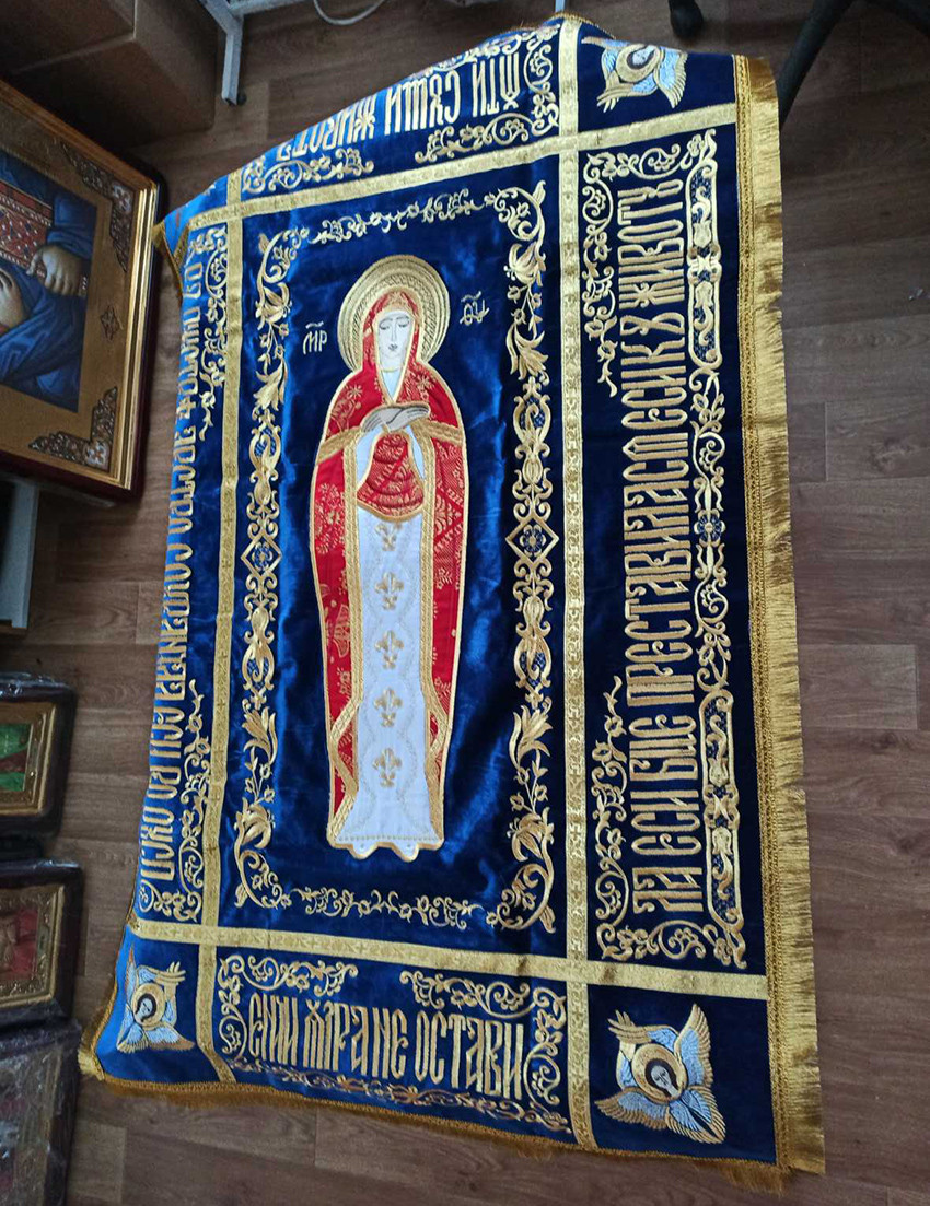 Плащаниця церковна Пр. Богородиці 120*80см
