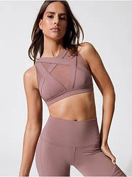 Спортивні топи