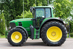 Трактори John Deere