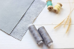 Швейна Нитка OMEGA 120 - 200м Сіра 1501