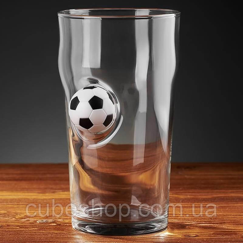 Келих для пива з м'ячем