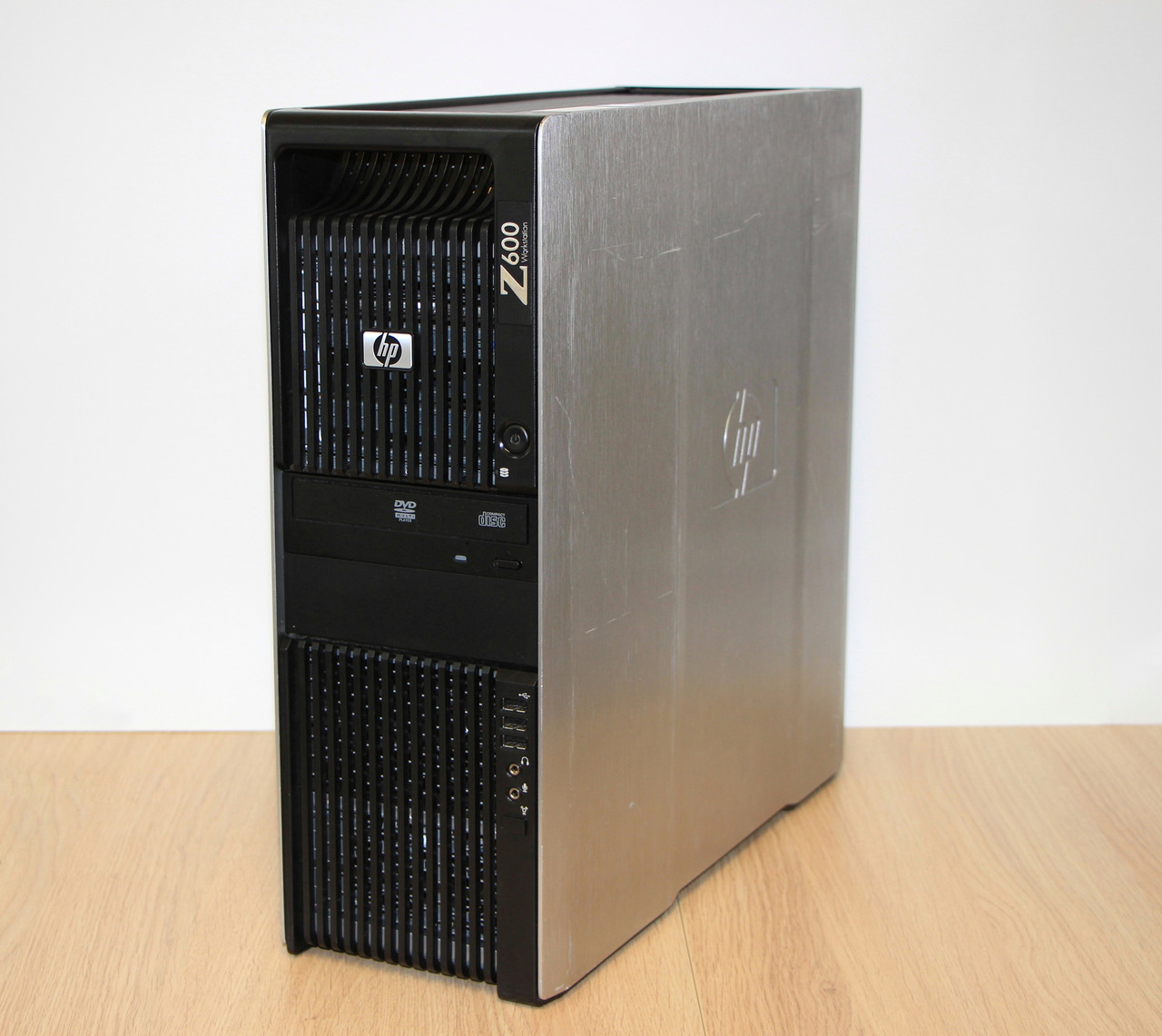 Робоча станція HP Z600 - 2 x Intel Xeon X5570@2.93GHz, DDR3 12GB, 50GB HDD, NVS 295, Win pro 10
