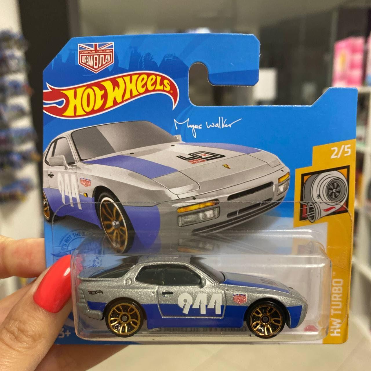 Машинка Hot Wheels COSMIC COUPE™ TRACK STARS Mattel GRX46-M521