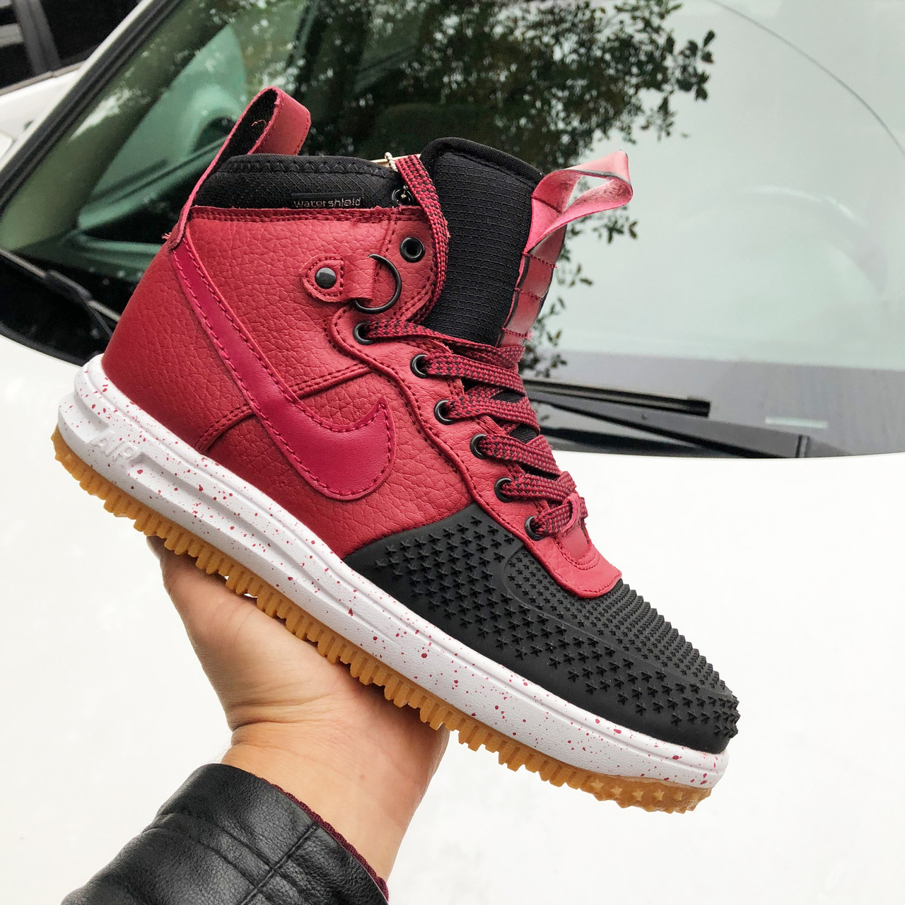 Чоловічі кросівки Nike Lunar Force 1 Duckboot червоні з чорним 43