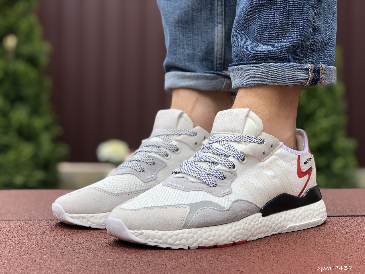 Чоловічі кросівки Adidas Nite Jogger Boost 3M білі