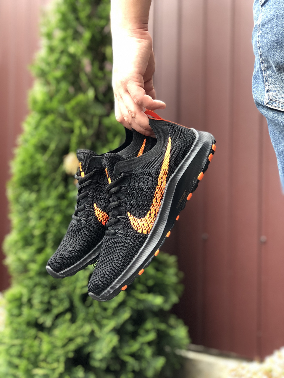 Чоловічі кросівки Nike Zoom чорні з помаранчевим 41