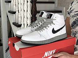 Чоловічі кросівки Nike Air Jordan білі з сірим