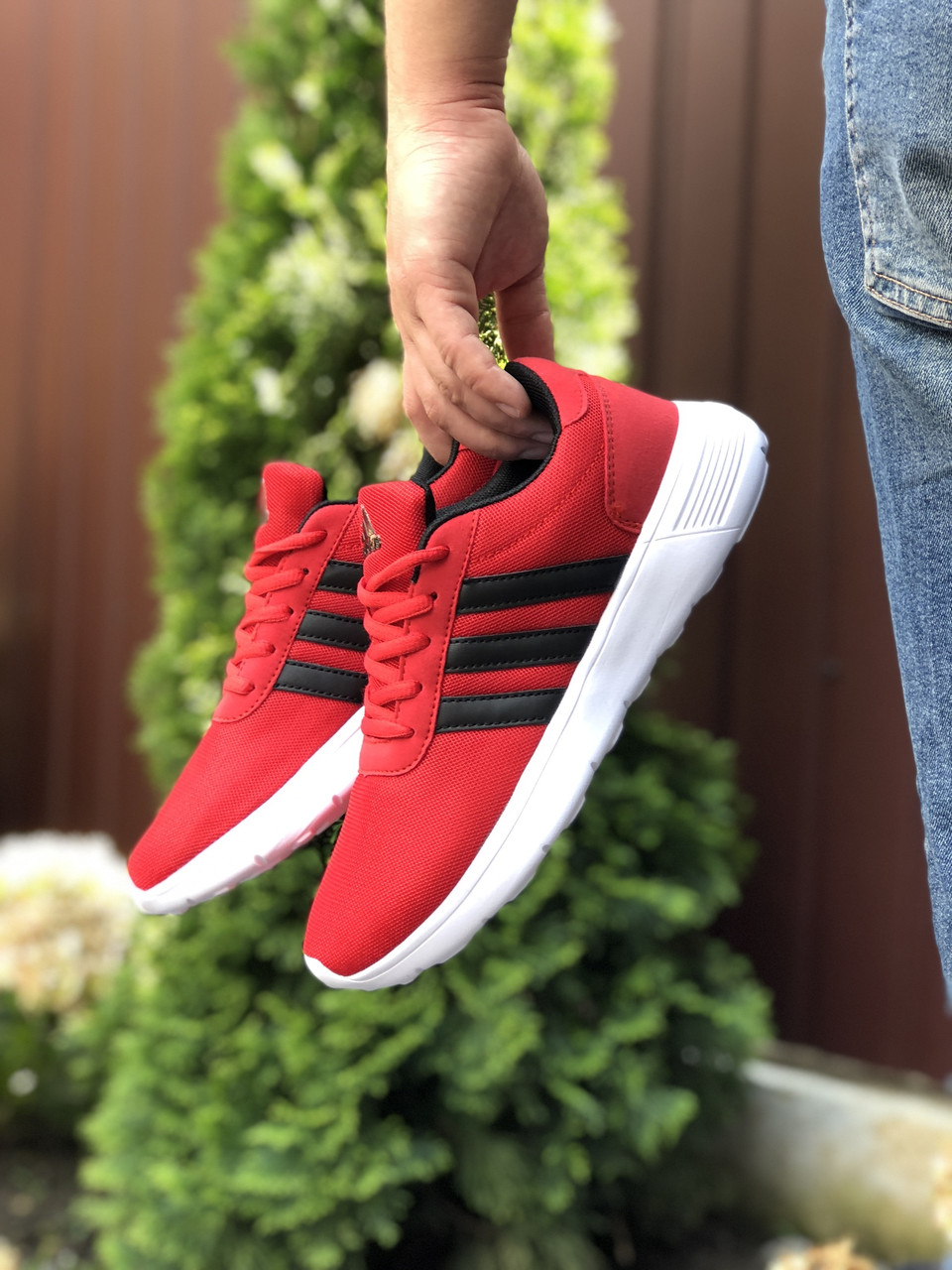 Чоловічі кросівки Adidas червоні 42