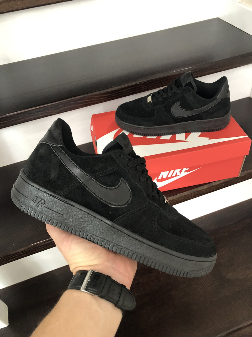 Чоловічі шкіряні кросівки Nike Air Force Af 1 чорні