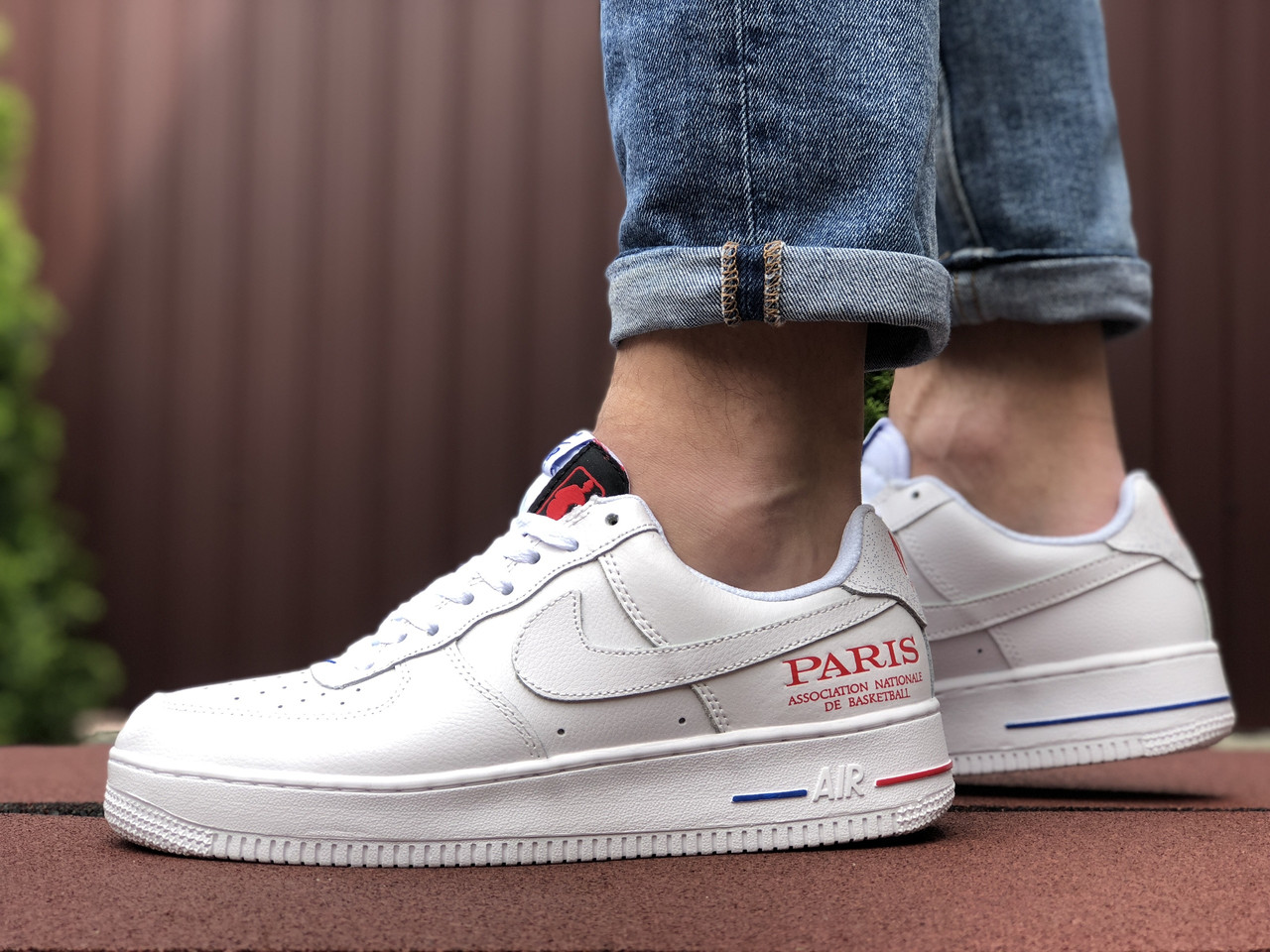 Чоловічі кросівки Nike Air Force 1 Paris білі 40