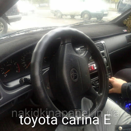 Накидка на панель приладів TOYOTA Carina E (T190, з чашею)