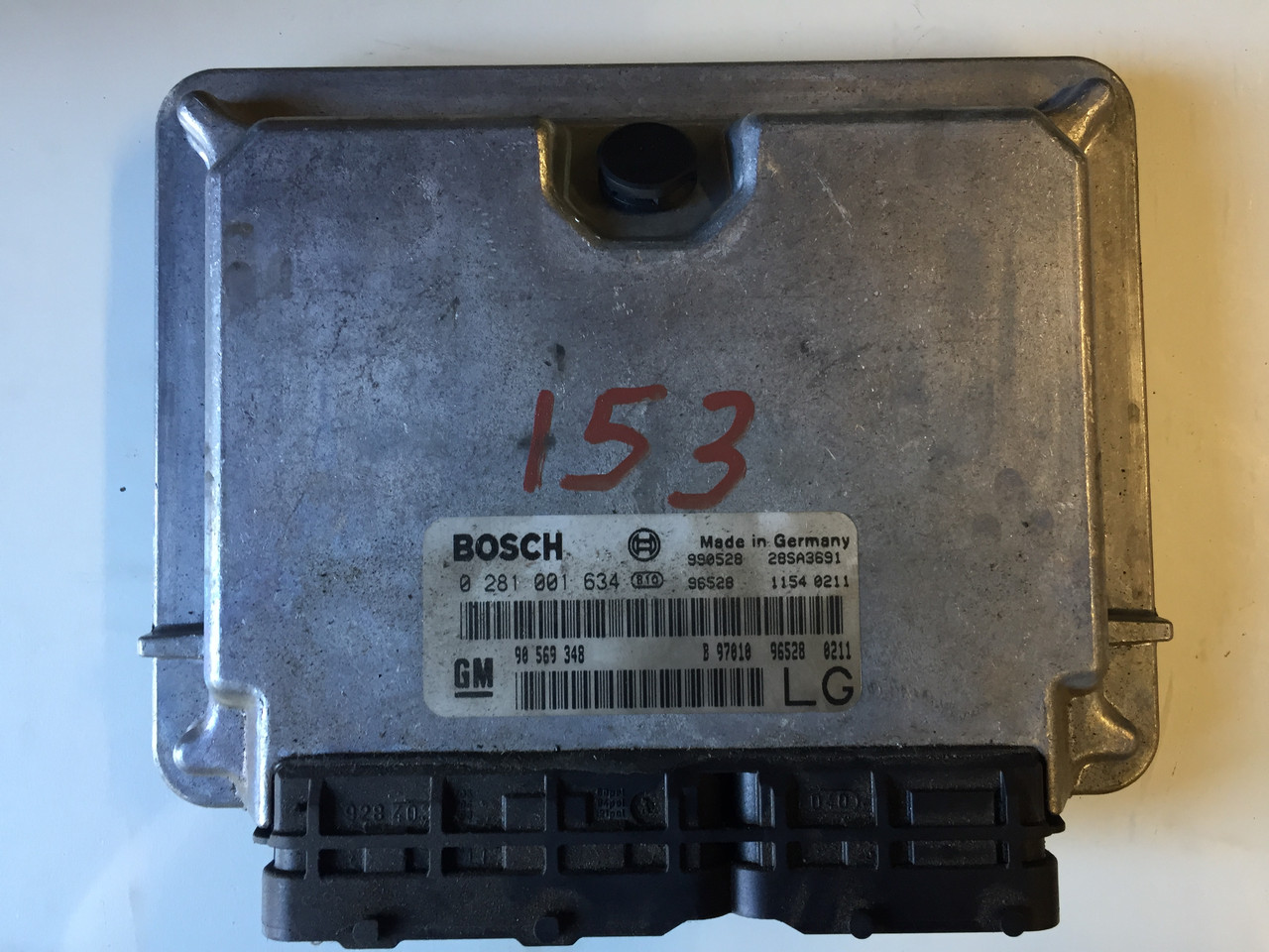 Блок управління двигуном (ЕБУ Vectra B 2.0 DTI 0281001634 90569348 №153