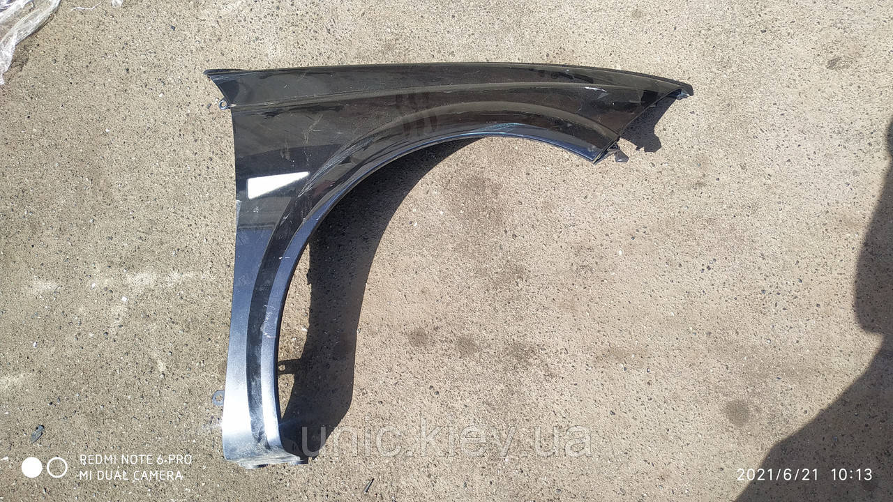 Крило переднє праве Рено Меган 2 б/в (8200112642D)