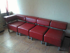 Перетяжка набірного дивана шкір.зам. Дніпропетровськ