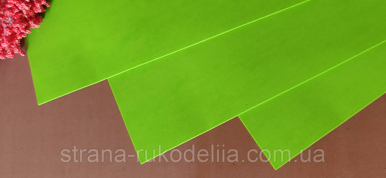 Фоамиран EVA , толщина 1 мм, размер 50*50 см , цвет светило зелёный - фото 3 - id-p1460434470