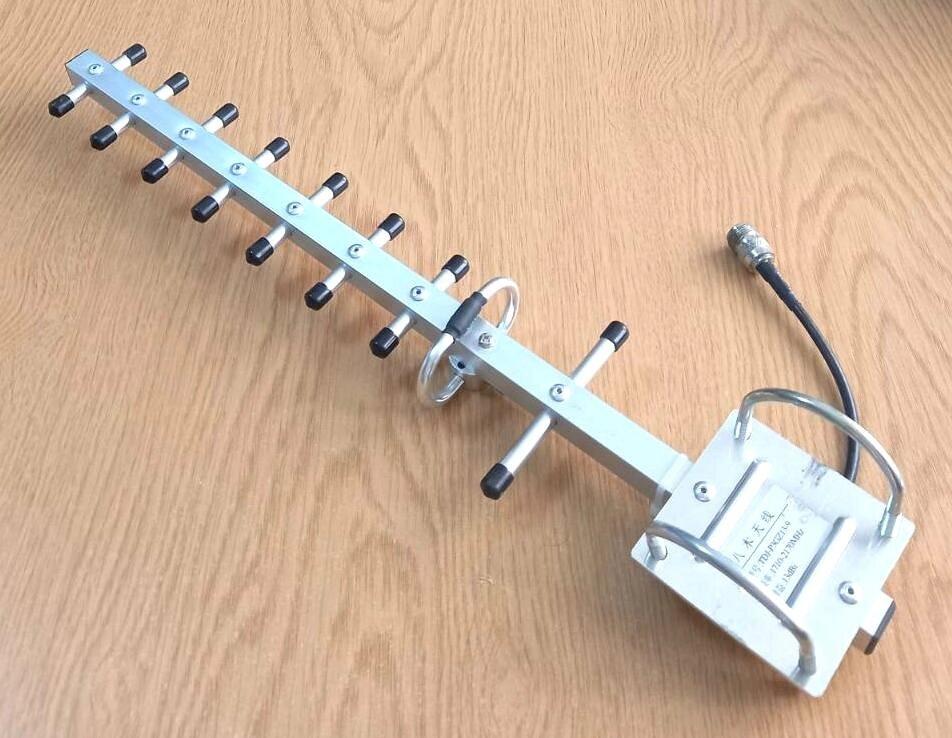 Антена Yagi 1845-2000/2085-2230 МГц  13 дБ, до 25 Вт, N-female